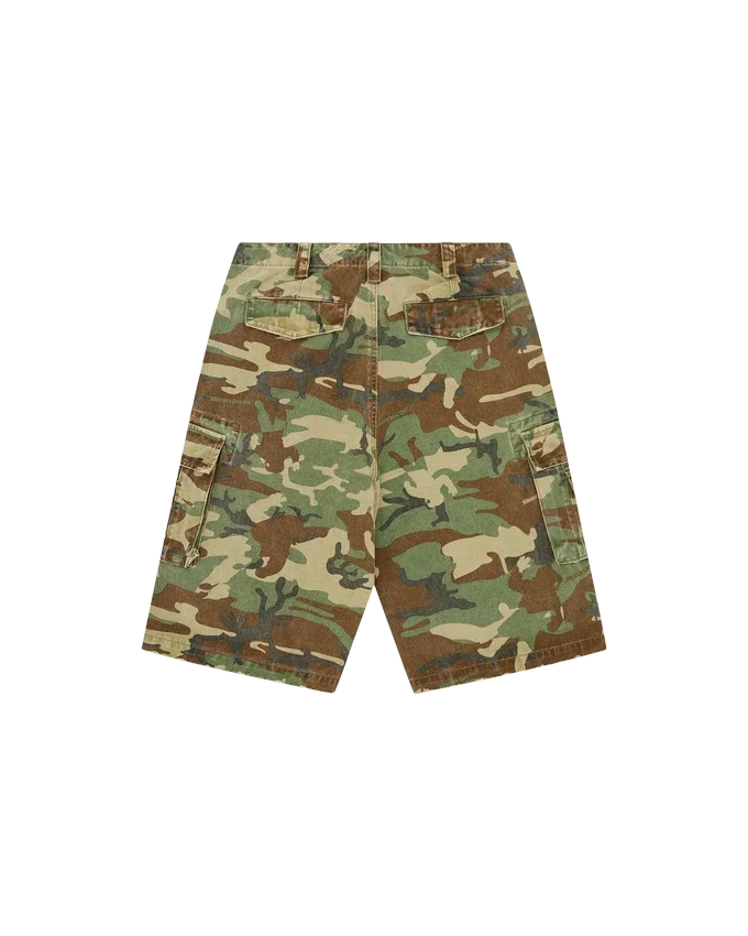 Distressed oversized cargo shorts Distressed oversized cargo shorts