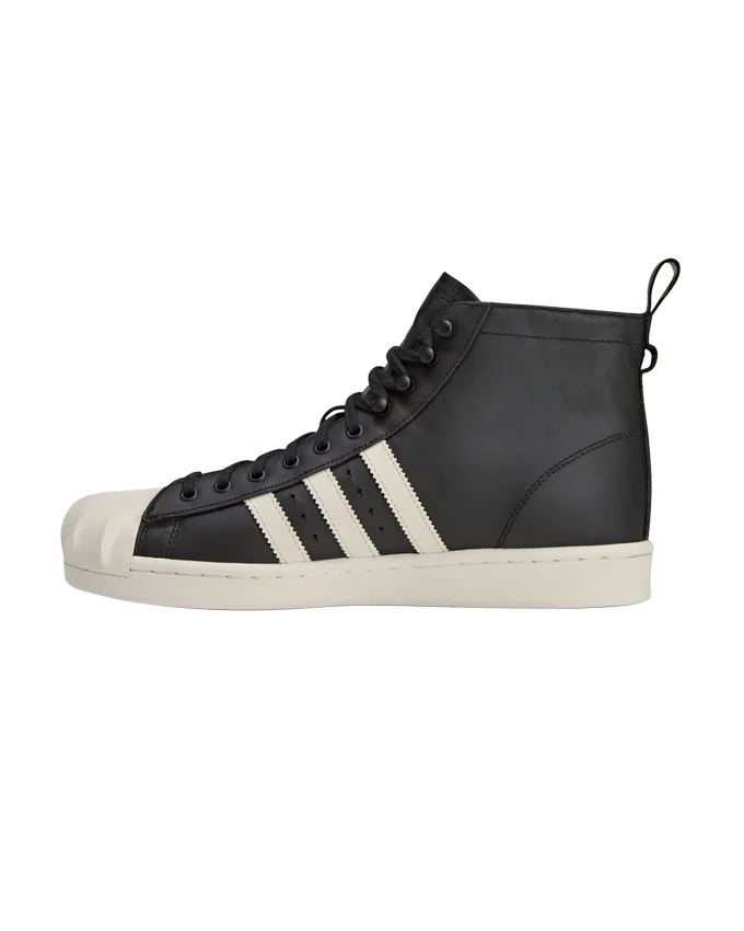 Superstar boot luxe thug club Superstar boot luxe thug club